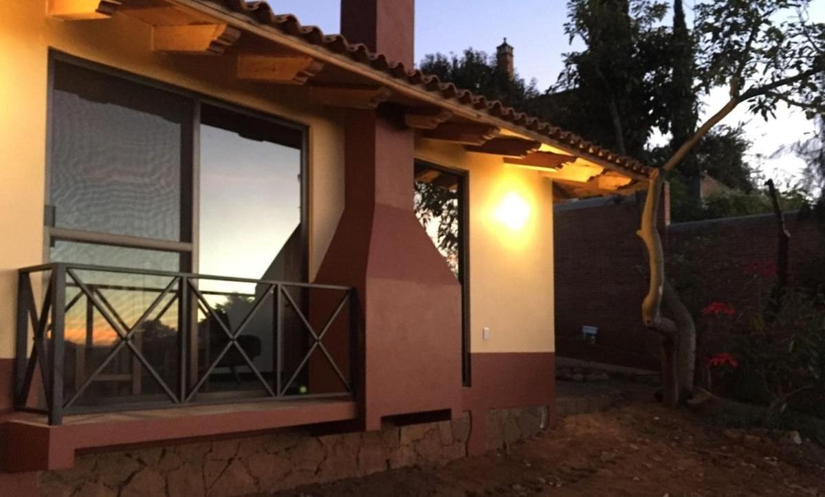 Hotel Brisas De Sol Pátzcuaro Zewnętrze zdjęcie