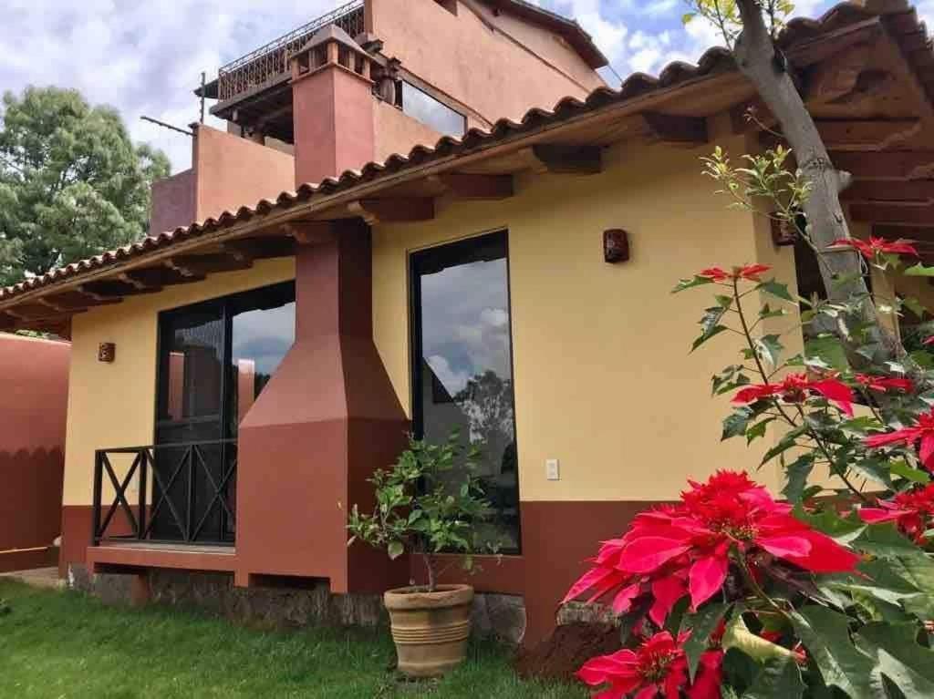 Hotel Brisas De Sol Pátzcuaro Zewnętrze zdjęcie